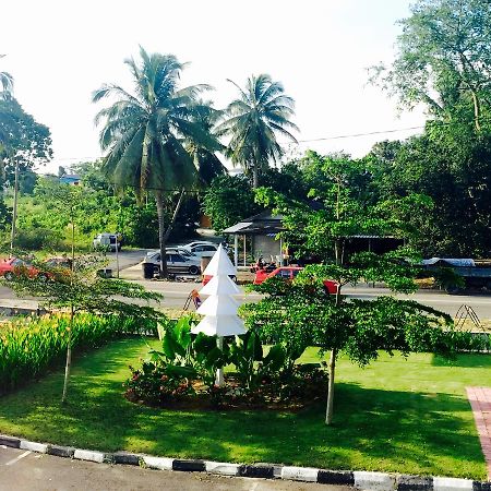 Semerah Garden Hotel Pontian Kecil Dış mekan fotoğraf